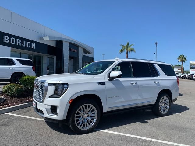 2023 GMC Yukon Denali in White Frost Tricoat — front three-quarter view