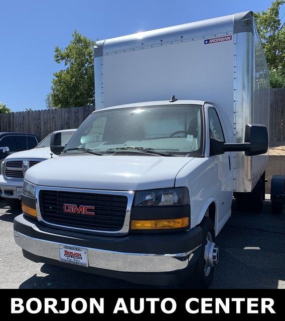 2025 GMC Savana Cutaway 3500